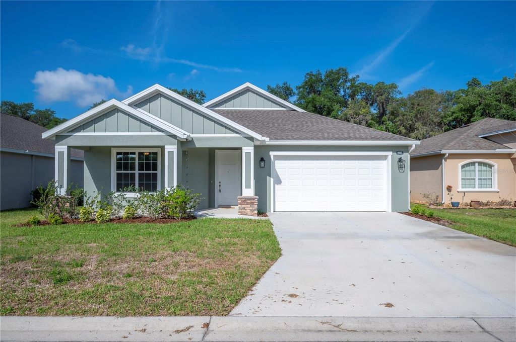 Photo of 4537 Fairway Oaks Drive, Mulberry, FL 33860 (MLS # L4960823)
