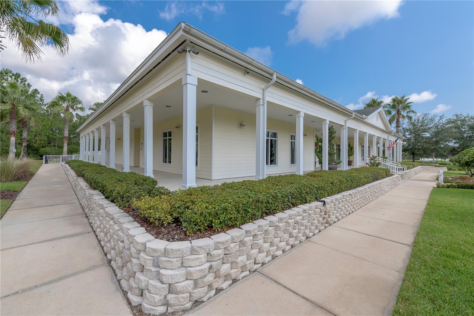 VILLAS AT HERITAGE PARK - Residential