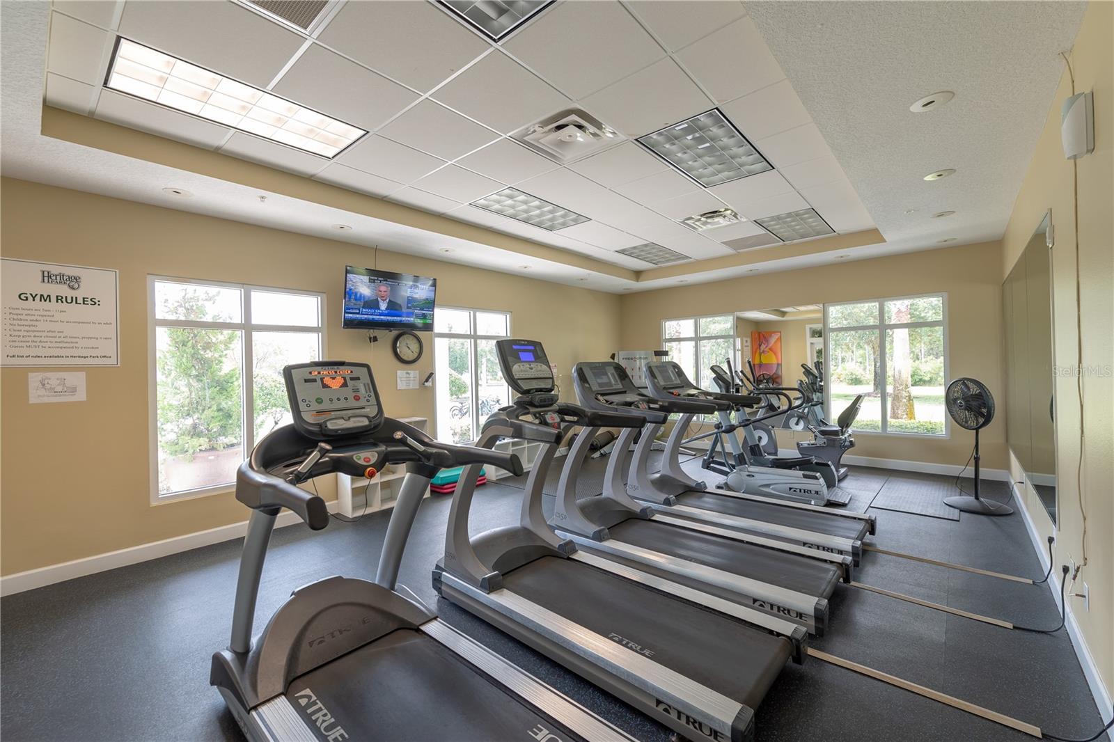 VILLAS AT HERITAGE PARK - Residential