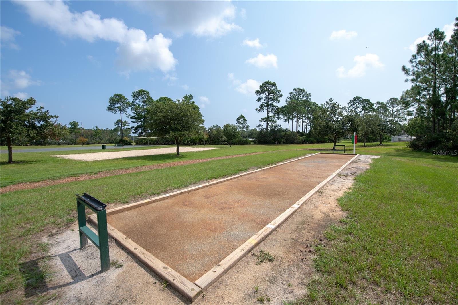 VILLAS AT HERITAGE PARK - Residential