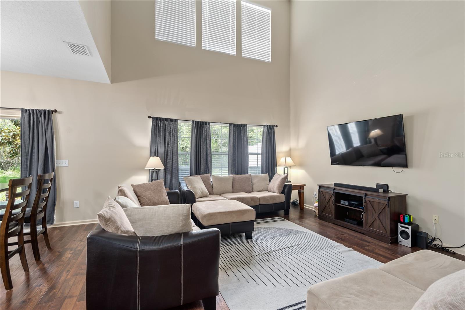 VILLAS AT HERITAGE PARK - Residential