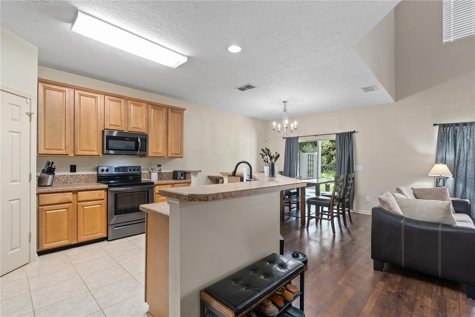 VILLAS AT HERITAGE PARK - Residential