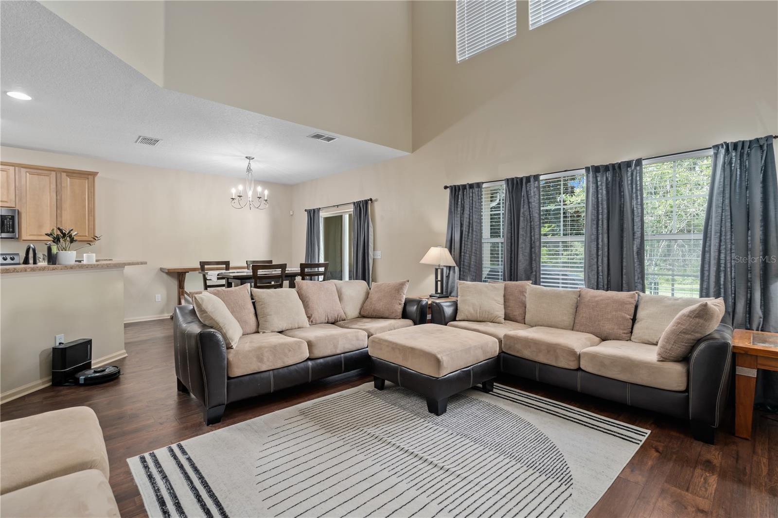 VILLAS AT HERITAGE PARK - Residential