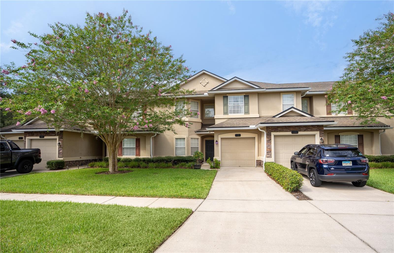 VILLAS AT HERITAGE PARK - Residential