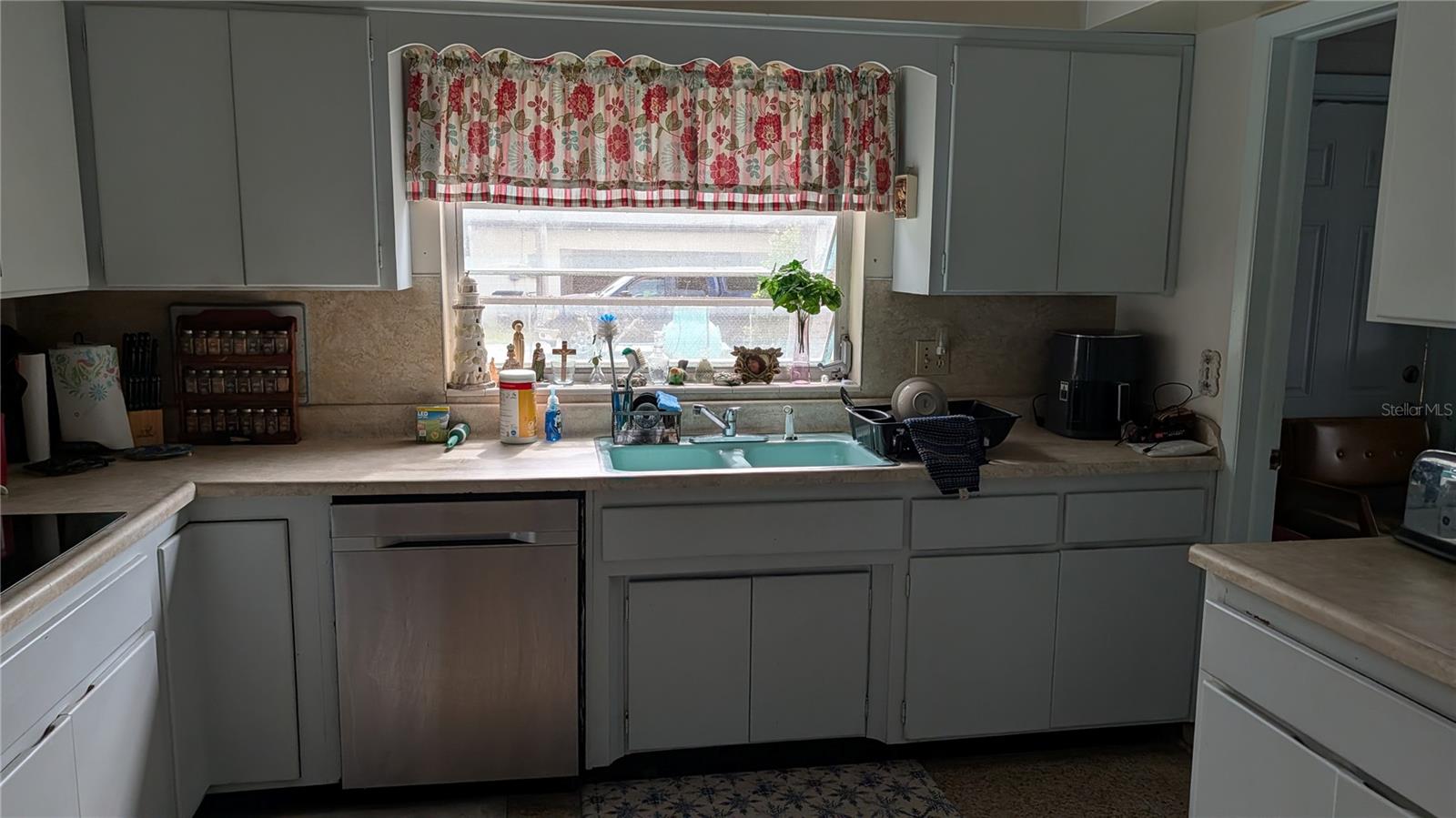 LAKE VIEW SUB - Residential