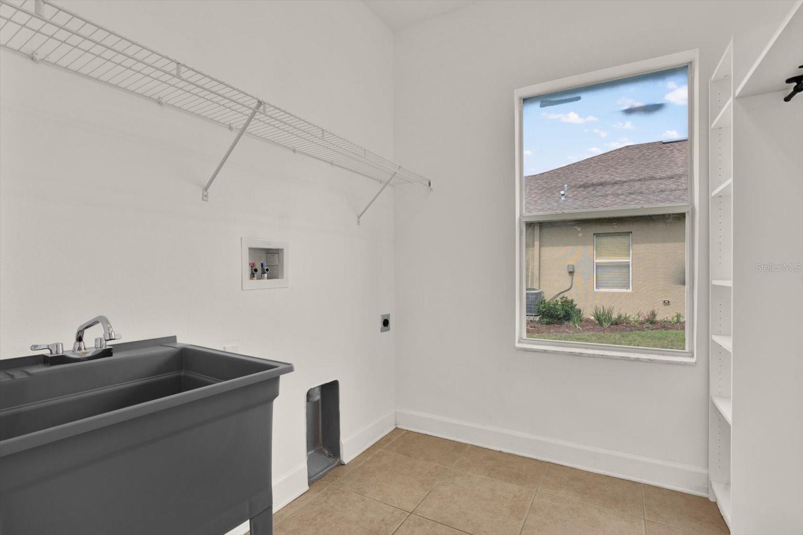 VILLAGES AT AVALON PH 1 - Residential