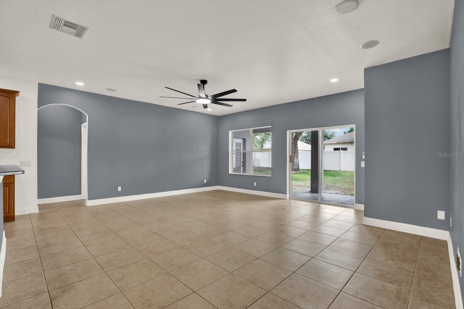 VILLAGES AT AVALON PH 1 - Residential