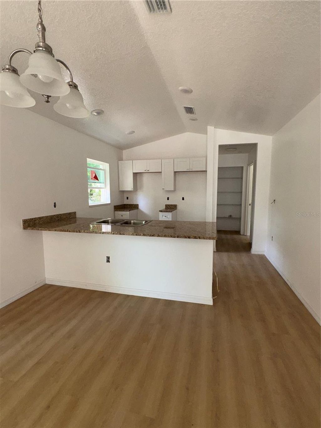 Photo of 515 SW 15th Avenue, Ocala, FL 34471 (MLS # OM724911)