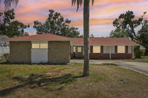Photo of 6408 Olympia Avenue, Tampa, FL 33634 (MLS # TB8416354) Photo of 6408 Olympia Avenue, Tampa, FL 33634 (MLS # TB8416354)