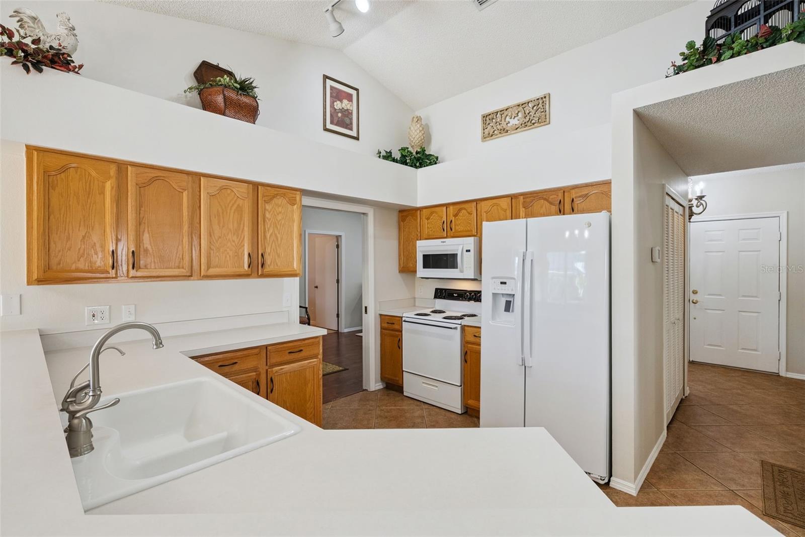 RIVERSIDE AT TWIN RIVERS UN 2 - Residential