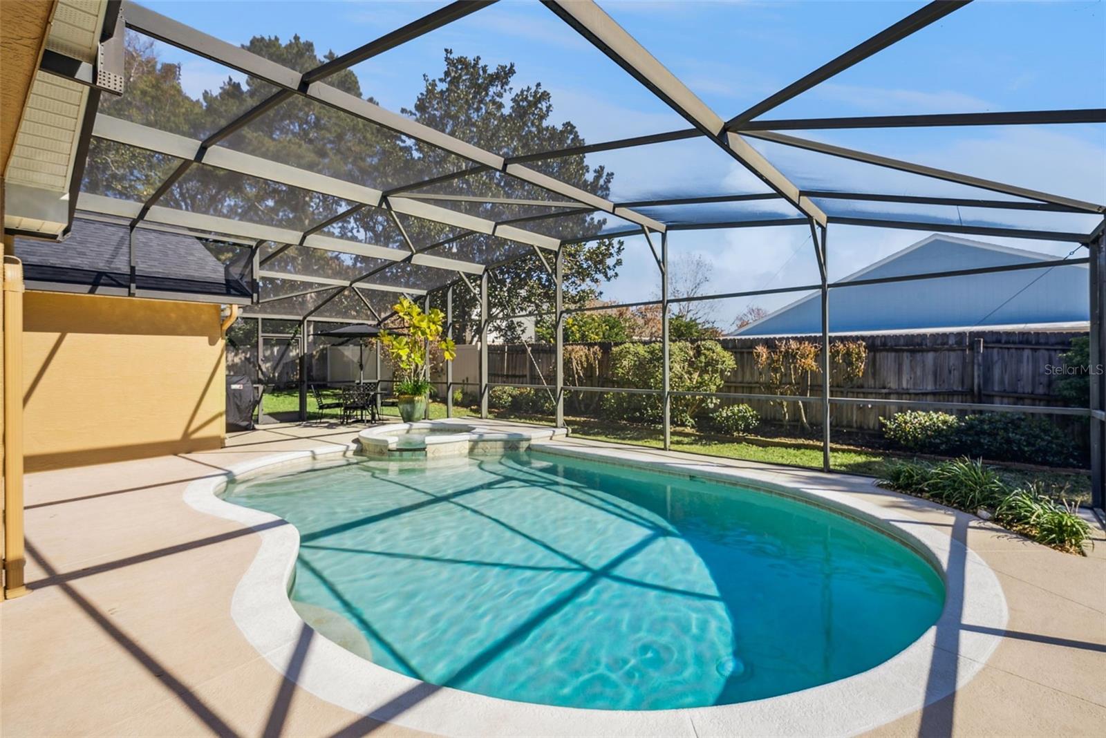 RIVERSIDE AT TWIN RIVERS UN 2 - Residential