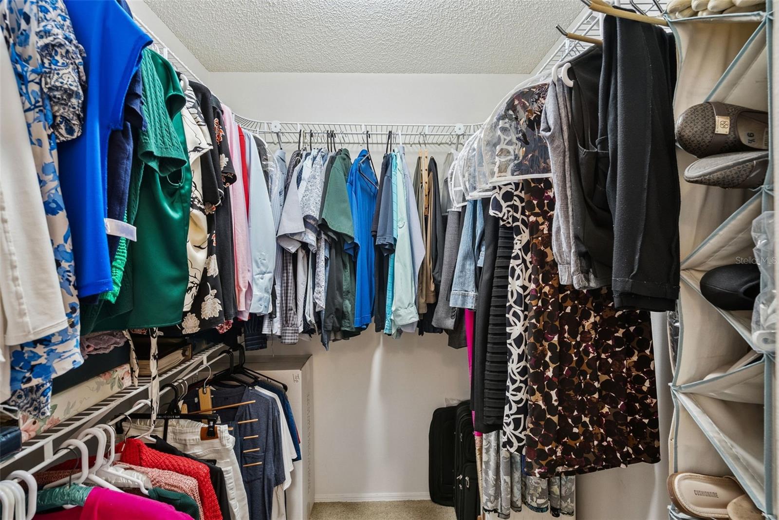 RIVERSIDE AT TWIN RIVERS UN 2 - Residential