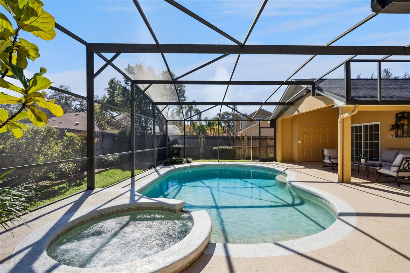 RIVERSIDE AT TWIN RIVERS UN 2 - Residential