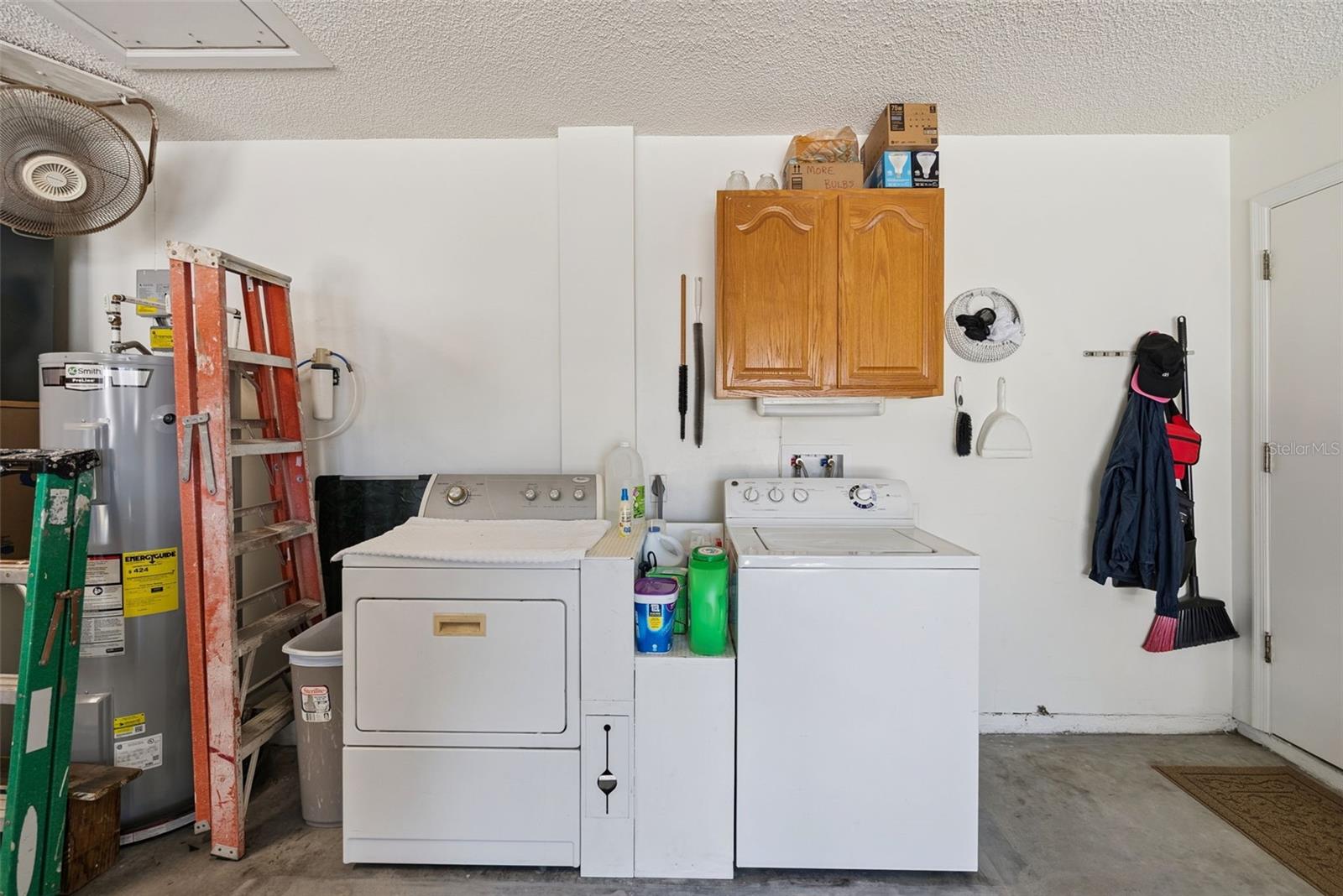 RIVERSIDE AT TWIN RIVERS UN 2 - Residential