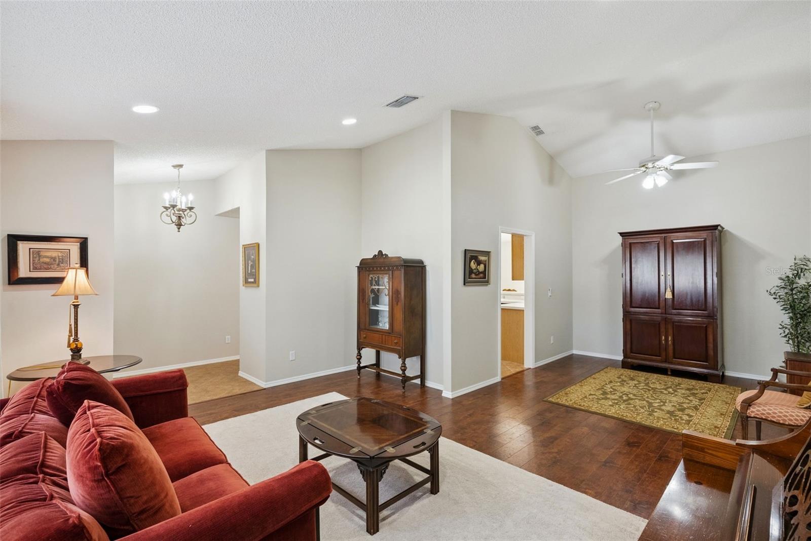 RIVERSIDE AT TWIN RIVERS UN 2 - Residential