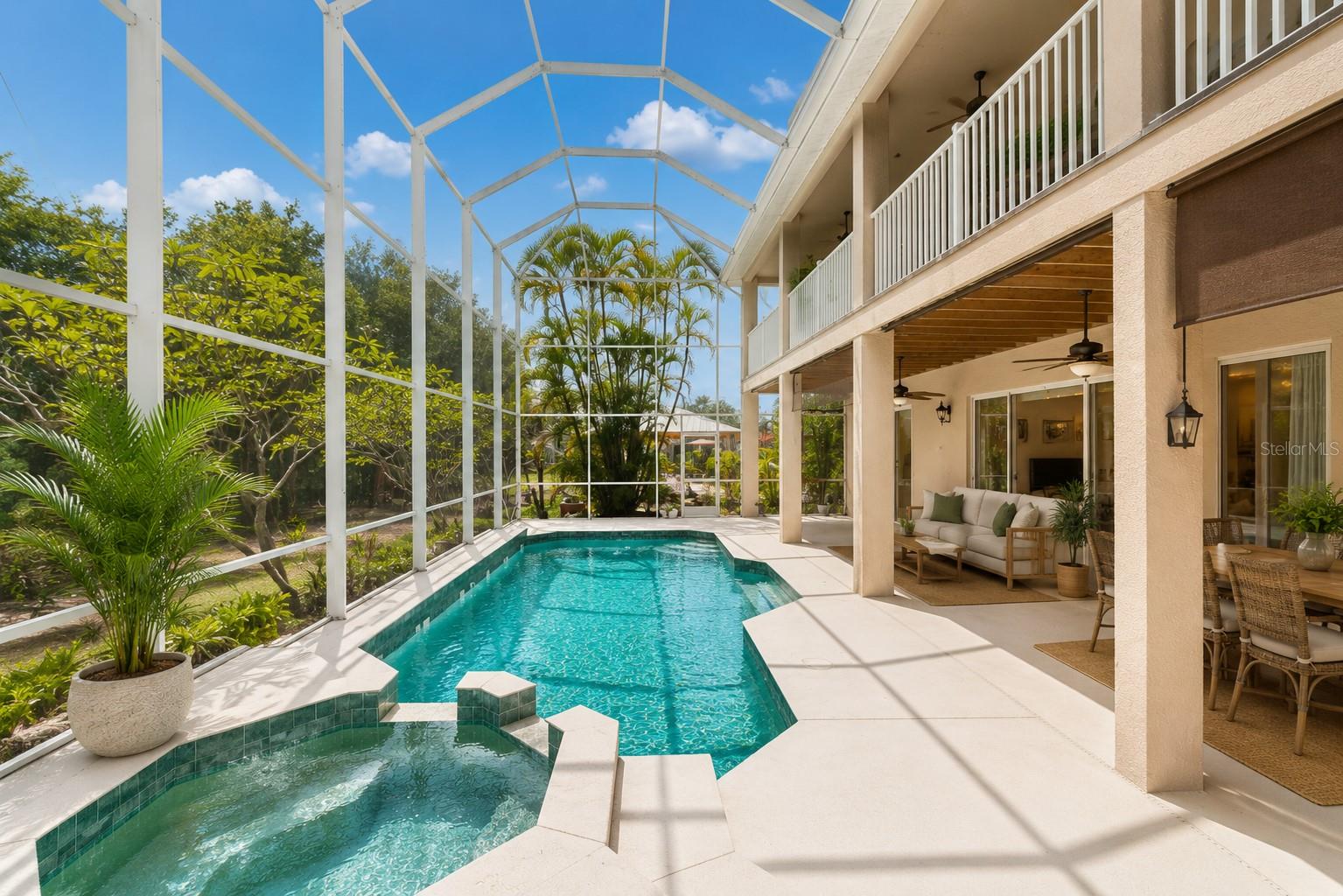 RIVER PLACE - Residential