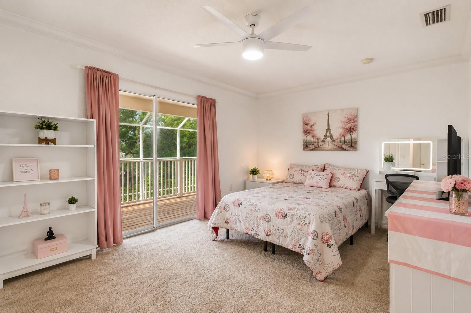 RIVER PLACE - Residential