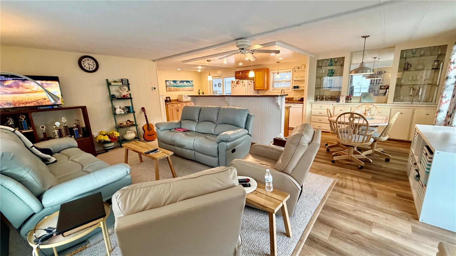 SUNSET PALMS UNREC - Residential