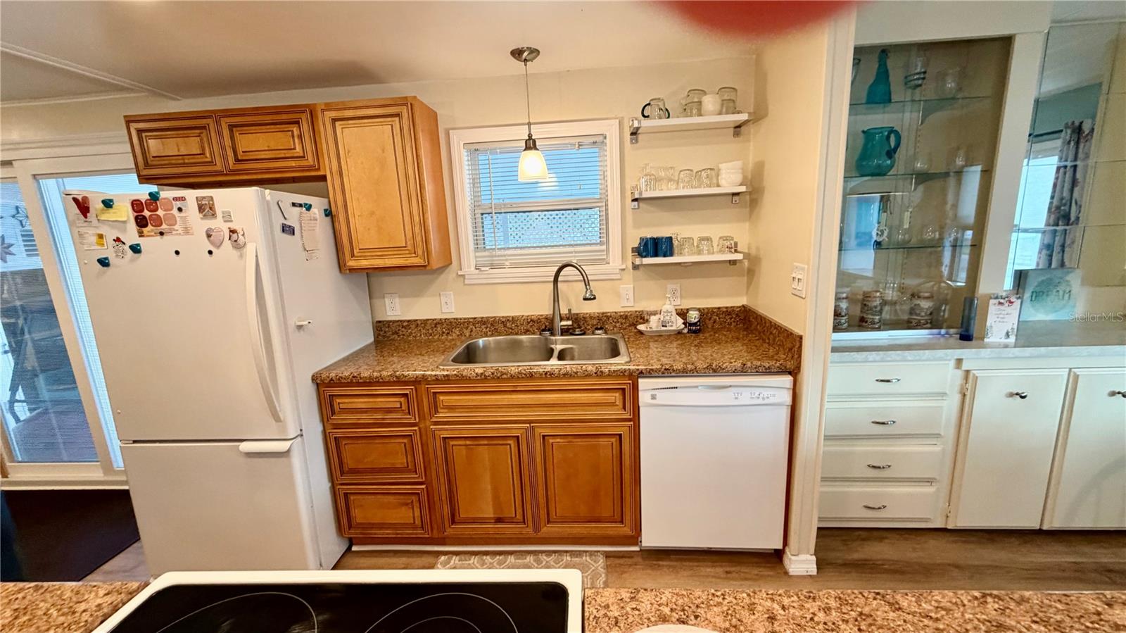 SUNSET PALMS UNREC - Residential