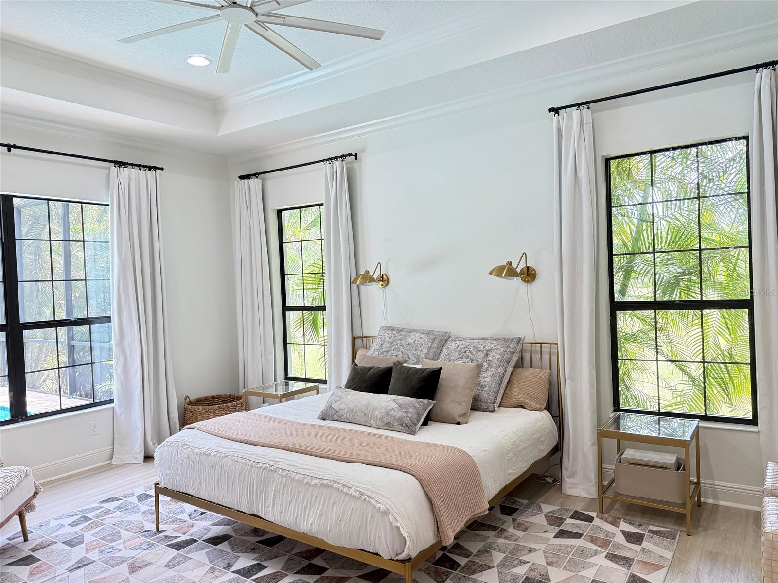 COUNTRY CLUB EAST AT LAKEWD RNCH RR - Residential Lease