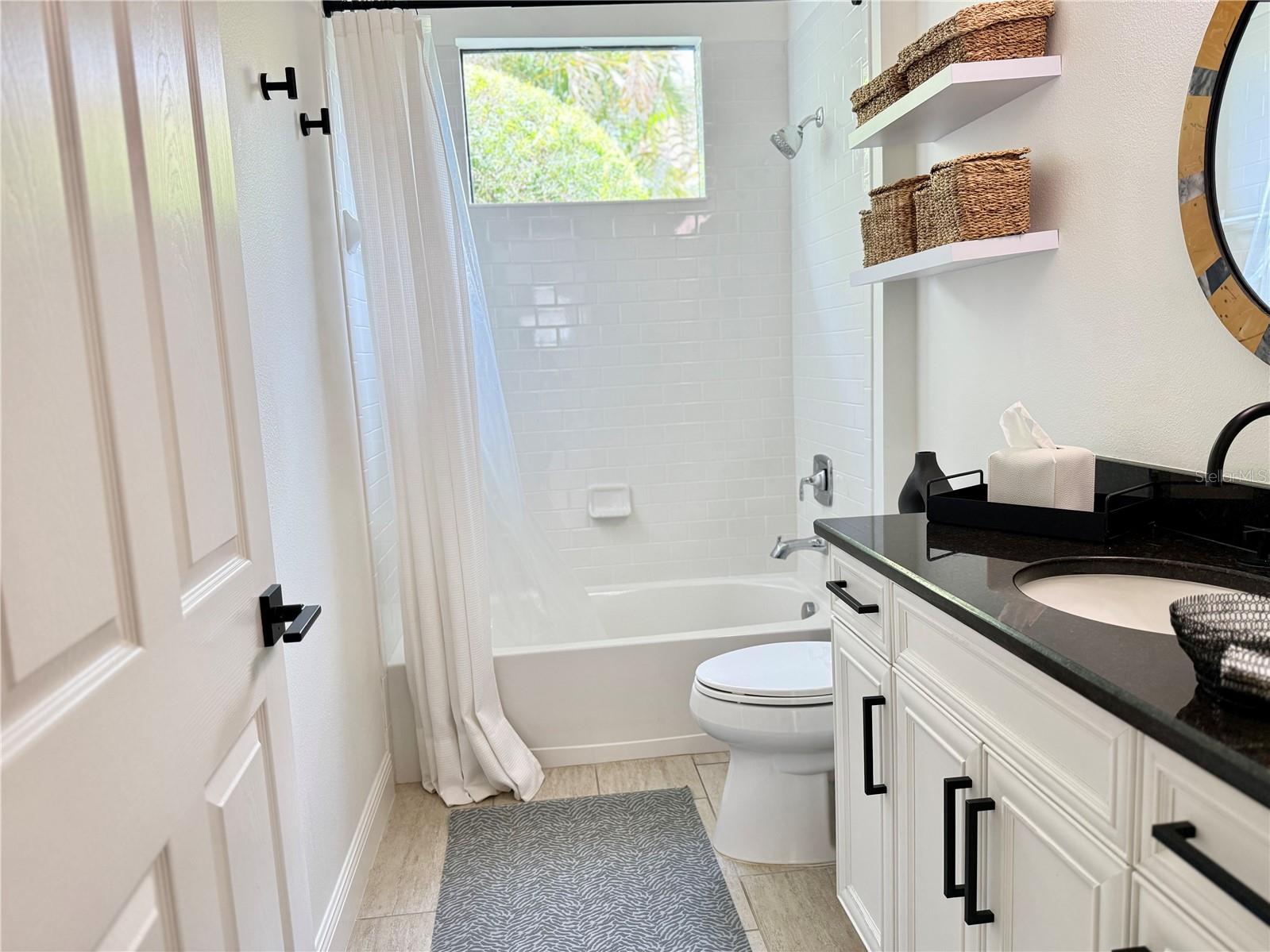 COUNTRY CLUB EAST AT LAKEWD RNCH RR - Residential Lease