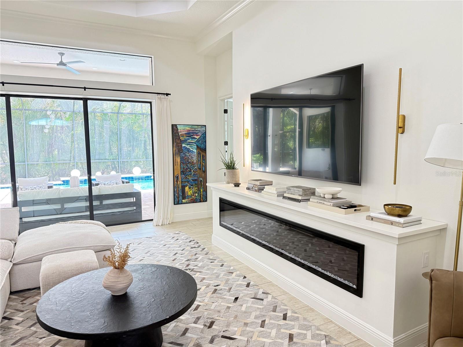COUNTRY CLUB EAST AT LAKEWD RNCH RR - Residential Lease