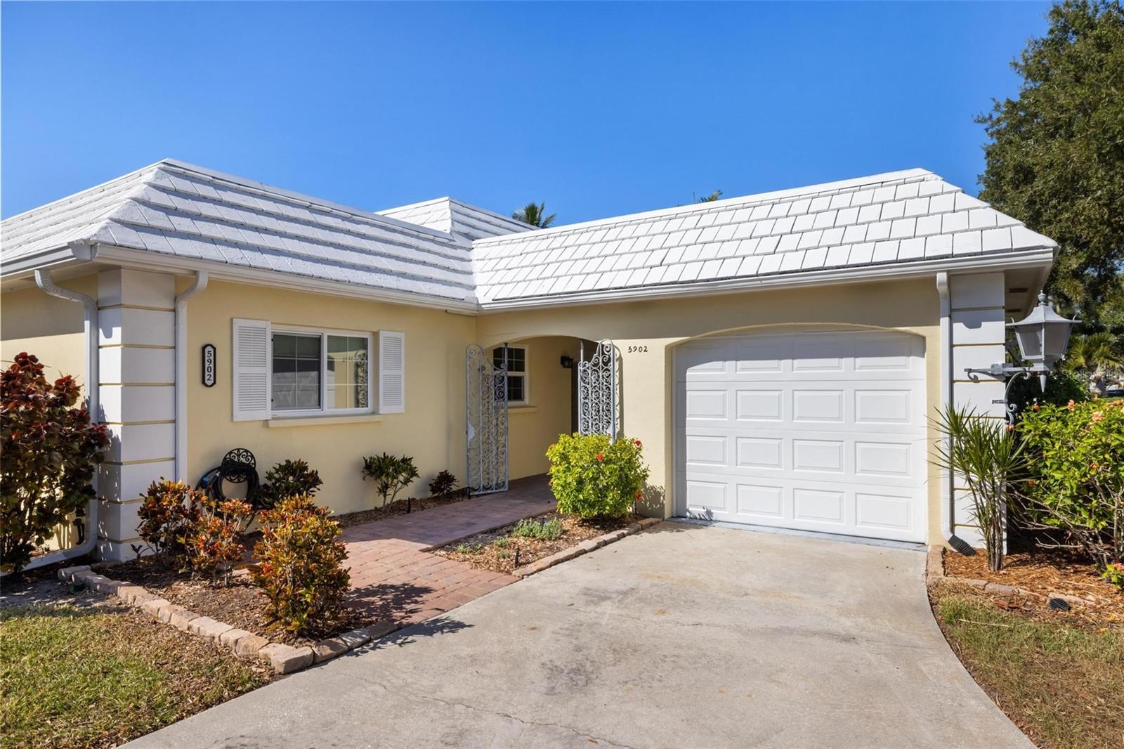 BAYWOOD COLONY SEC 1 - Residential