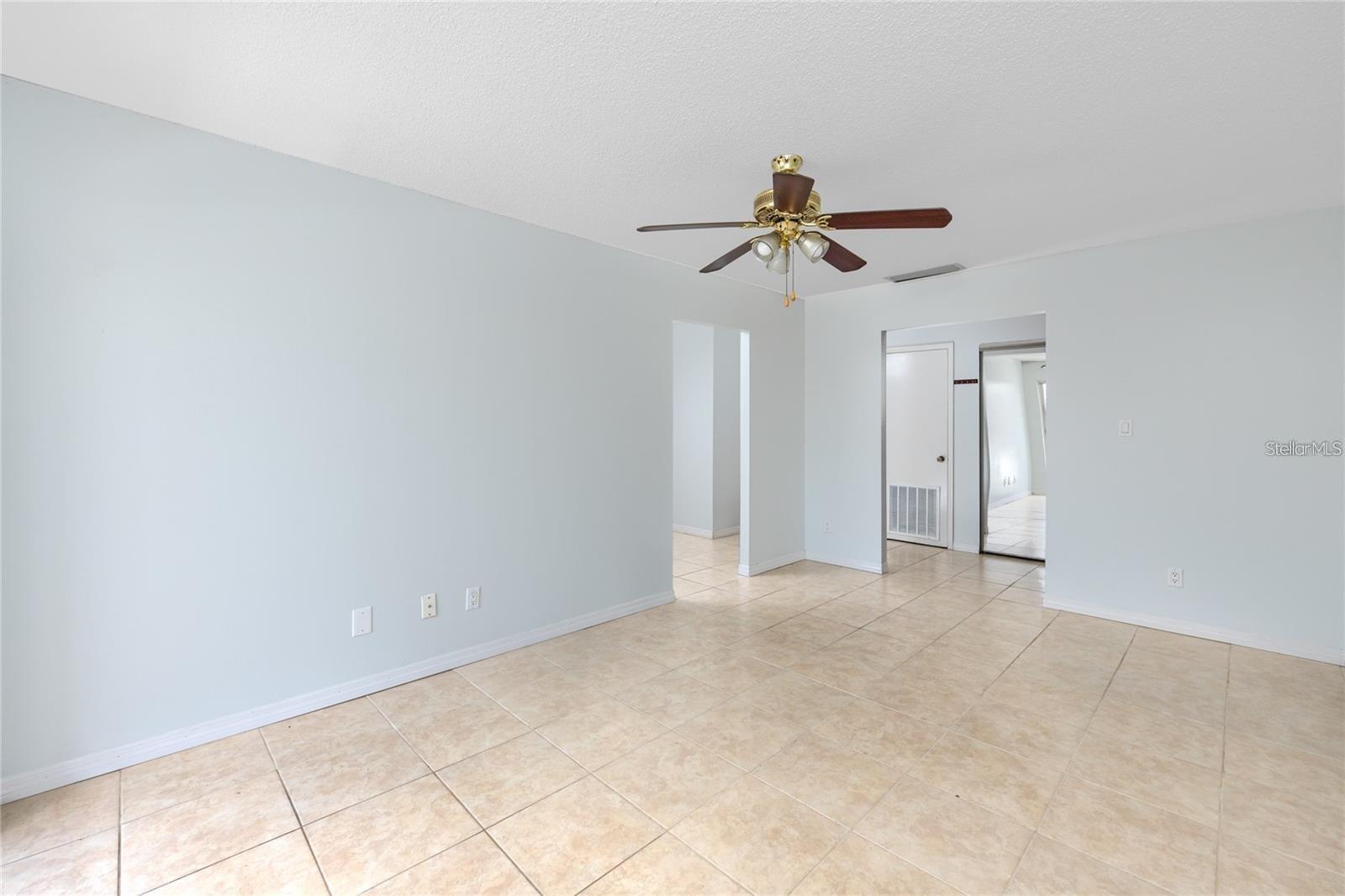 JAMESTOWN CONDO - Residential Lease