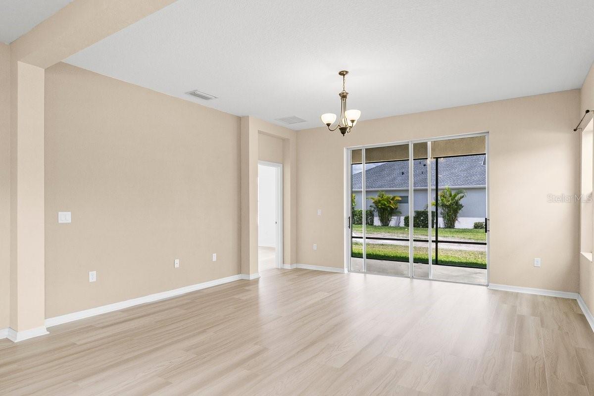 FOREST CREEK FENNEMORE WAY - Residential Lease