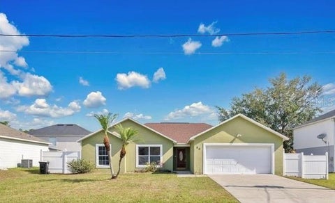 Photo of 50 Sawfish Court, Kissimmee, FL 34759 (MLS # S5151540)