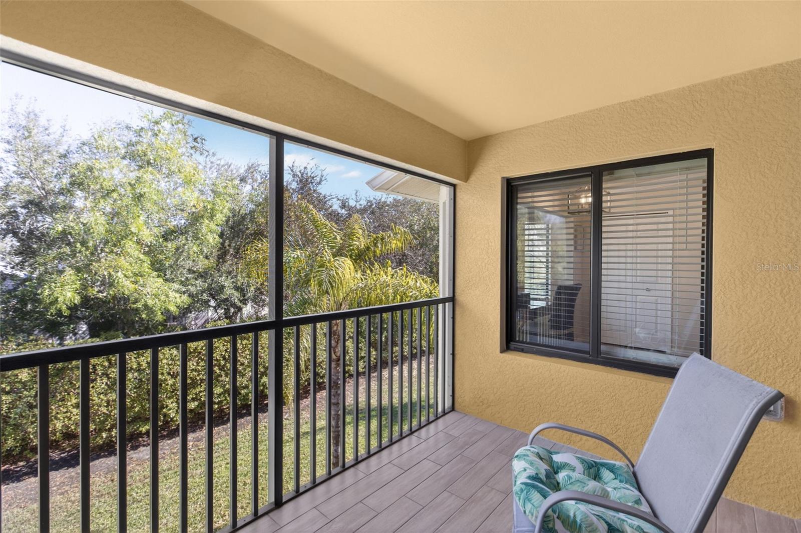 PALMETTO COVE CONDO PH 2 BLDG - Residential