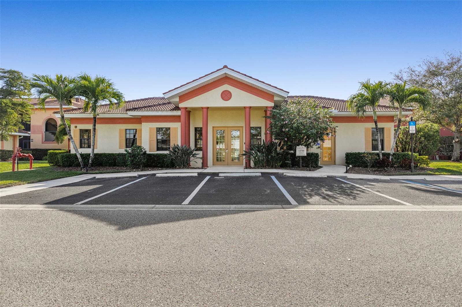 PALMETTO COVE CONDO PH 2 BLDG - Residential