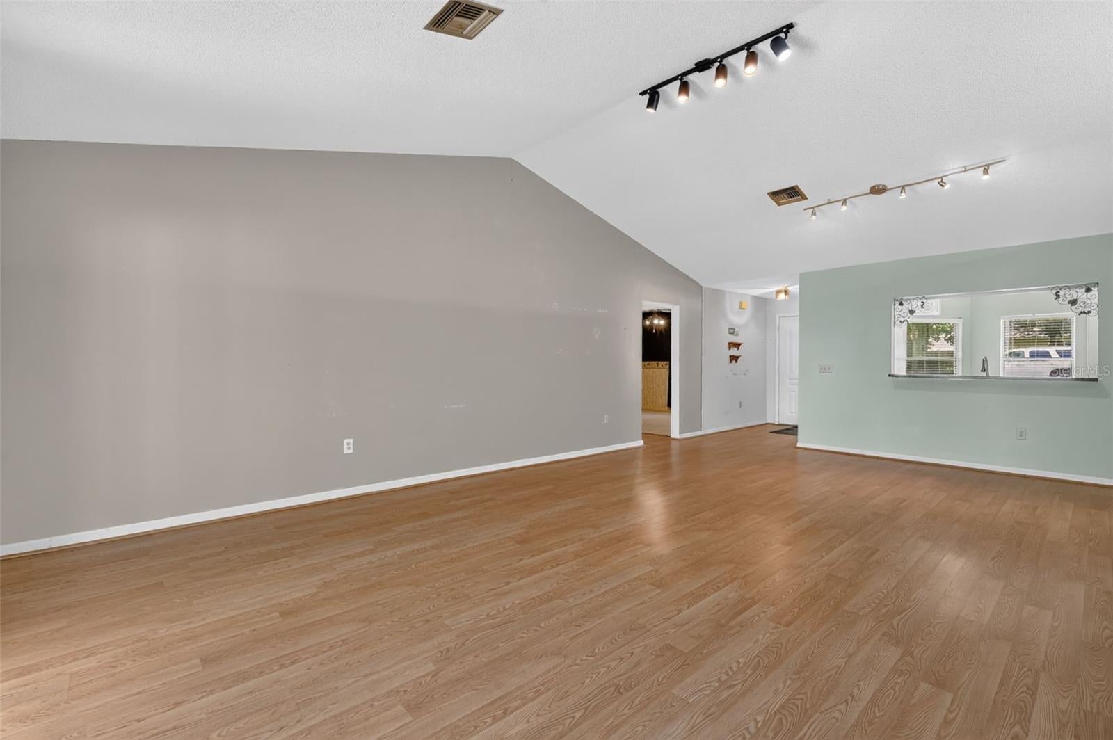 217 EASTRIDGE DRIVE