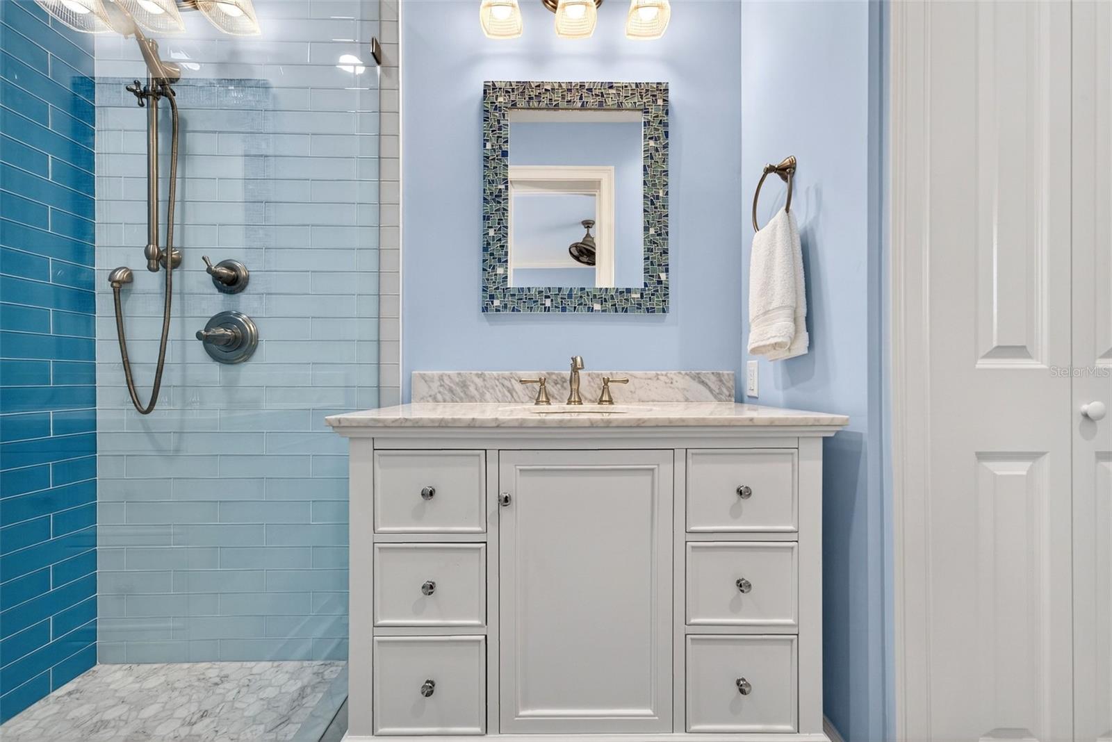 POINT OF ROCKS SUB - Residential