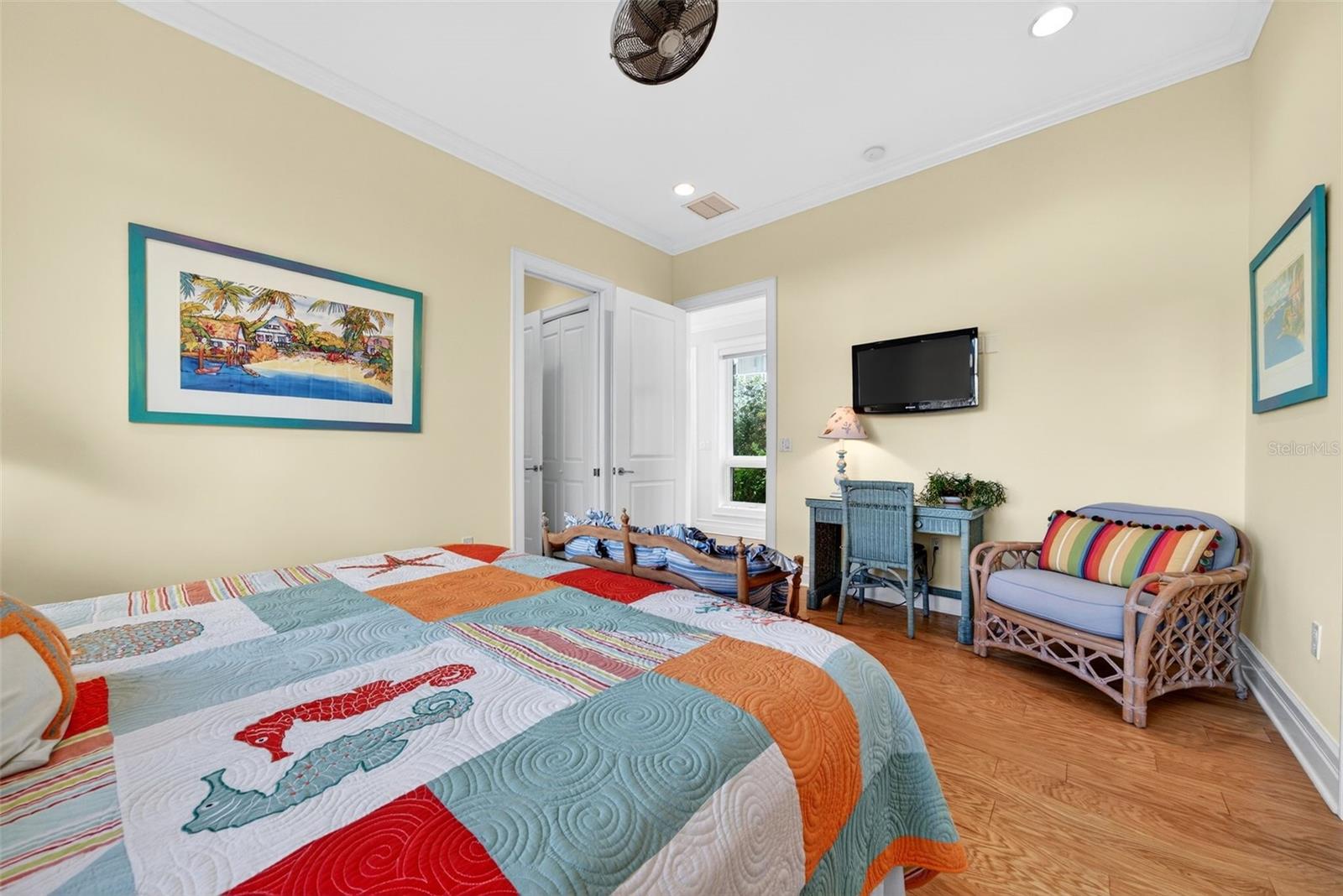 POINT OF ROCKS SUB - Residential