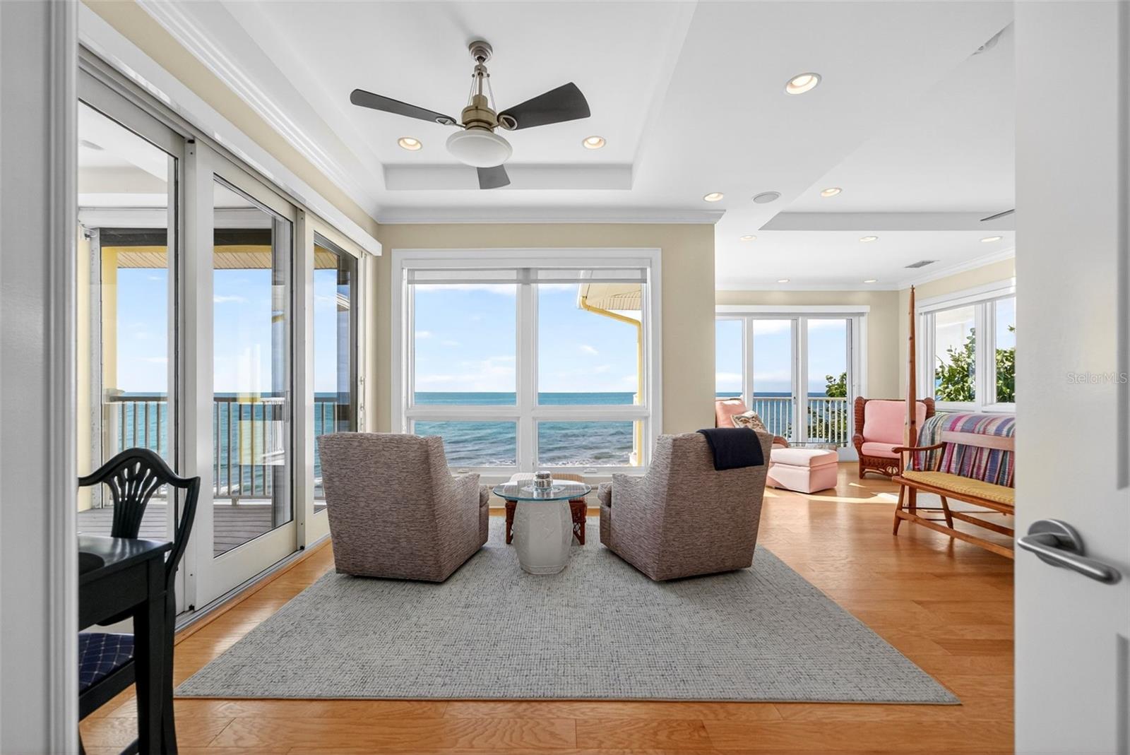 POINT OF ROCKS SUB - Residential