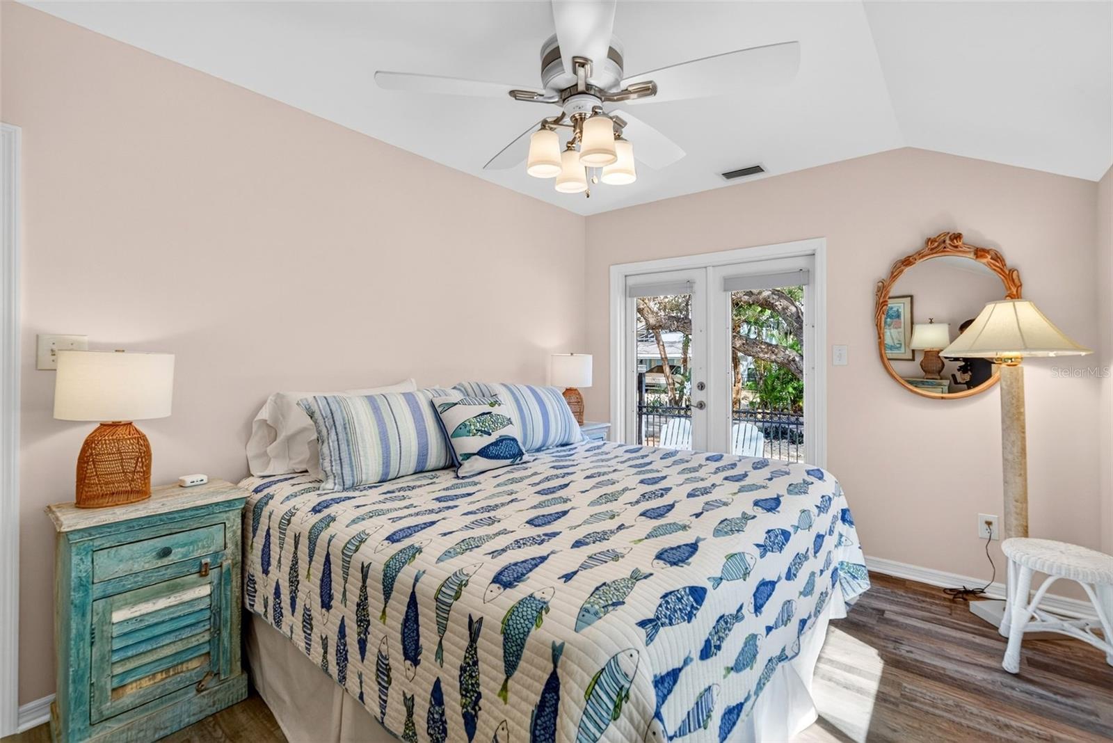 POINT OF ROCKS SUB - Residential