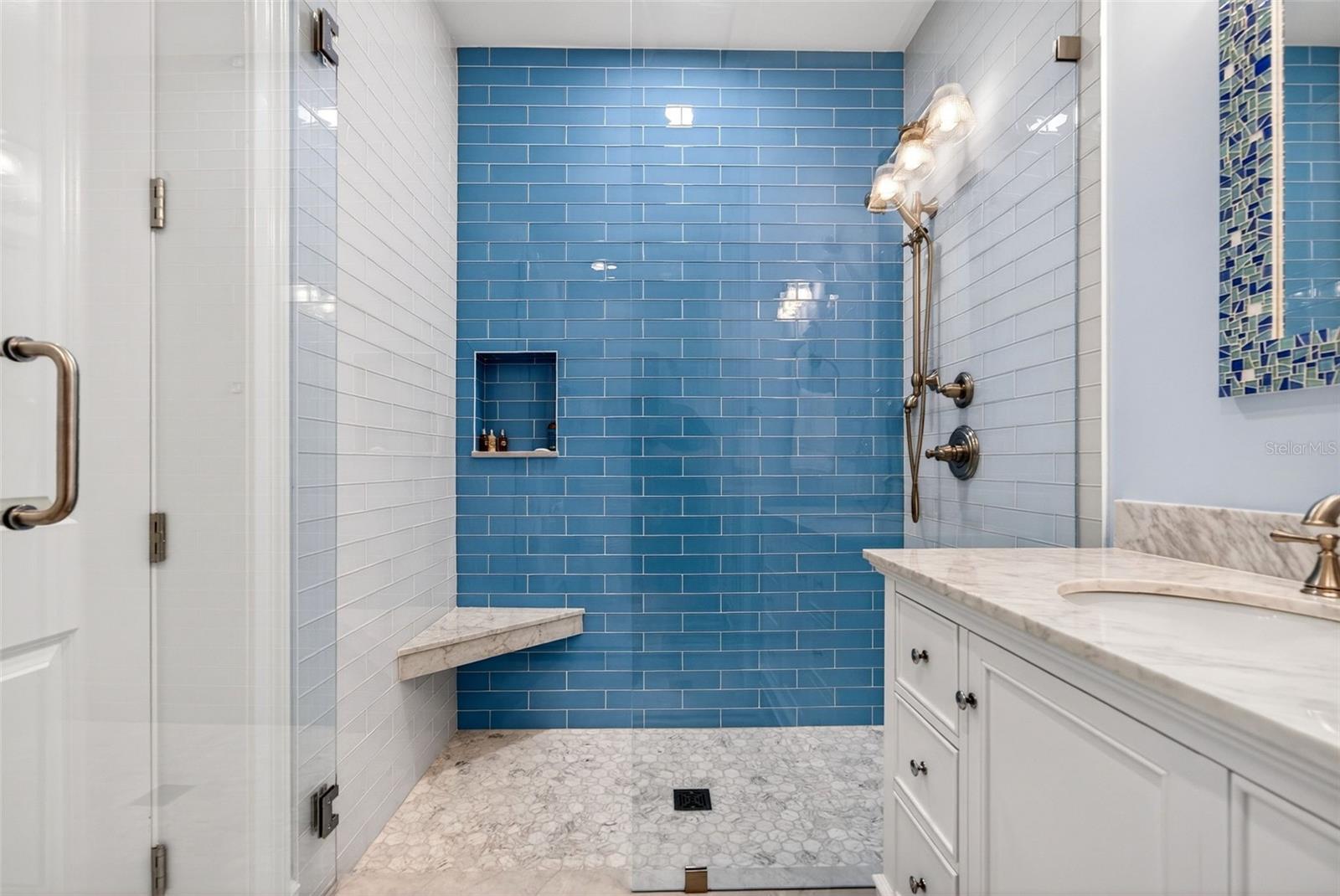 POINT OF ROCKS SUB - Residential