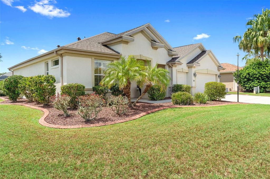 Photo of 9029 SE 130th Loop, Summerfield, FL 34491 (MLS # O6335599)