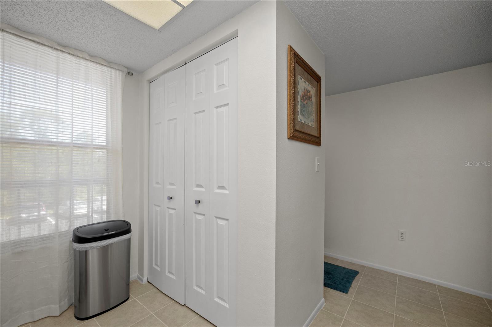 SANDHILL PINES BLDG 02 - Residential