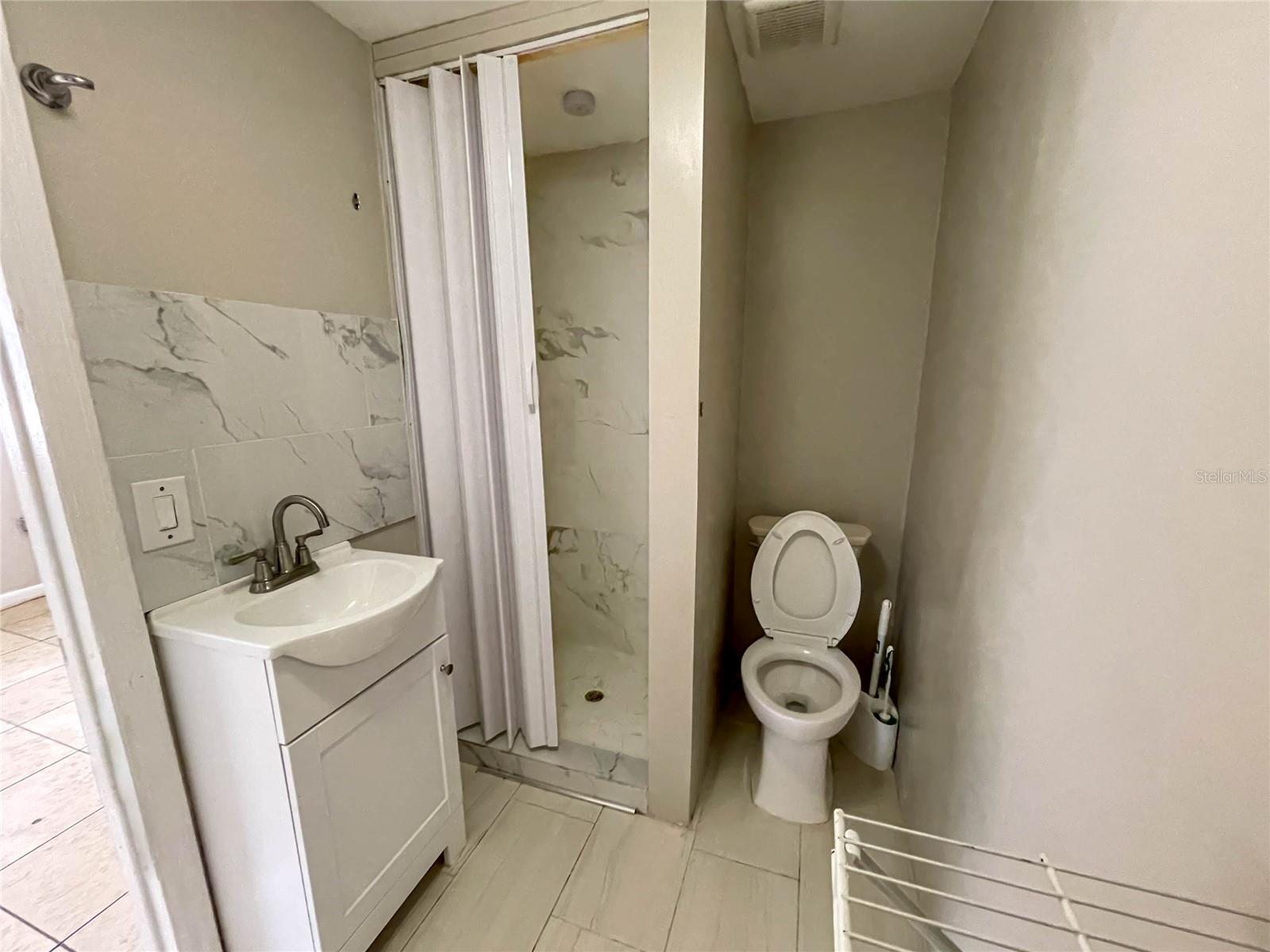 LEESBURG WHISPERING PINES - Residential