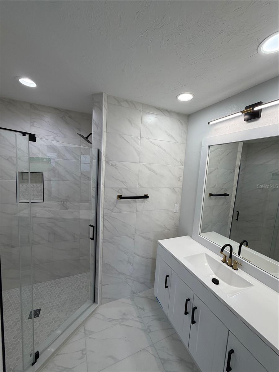 SARAPALMS - Residential