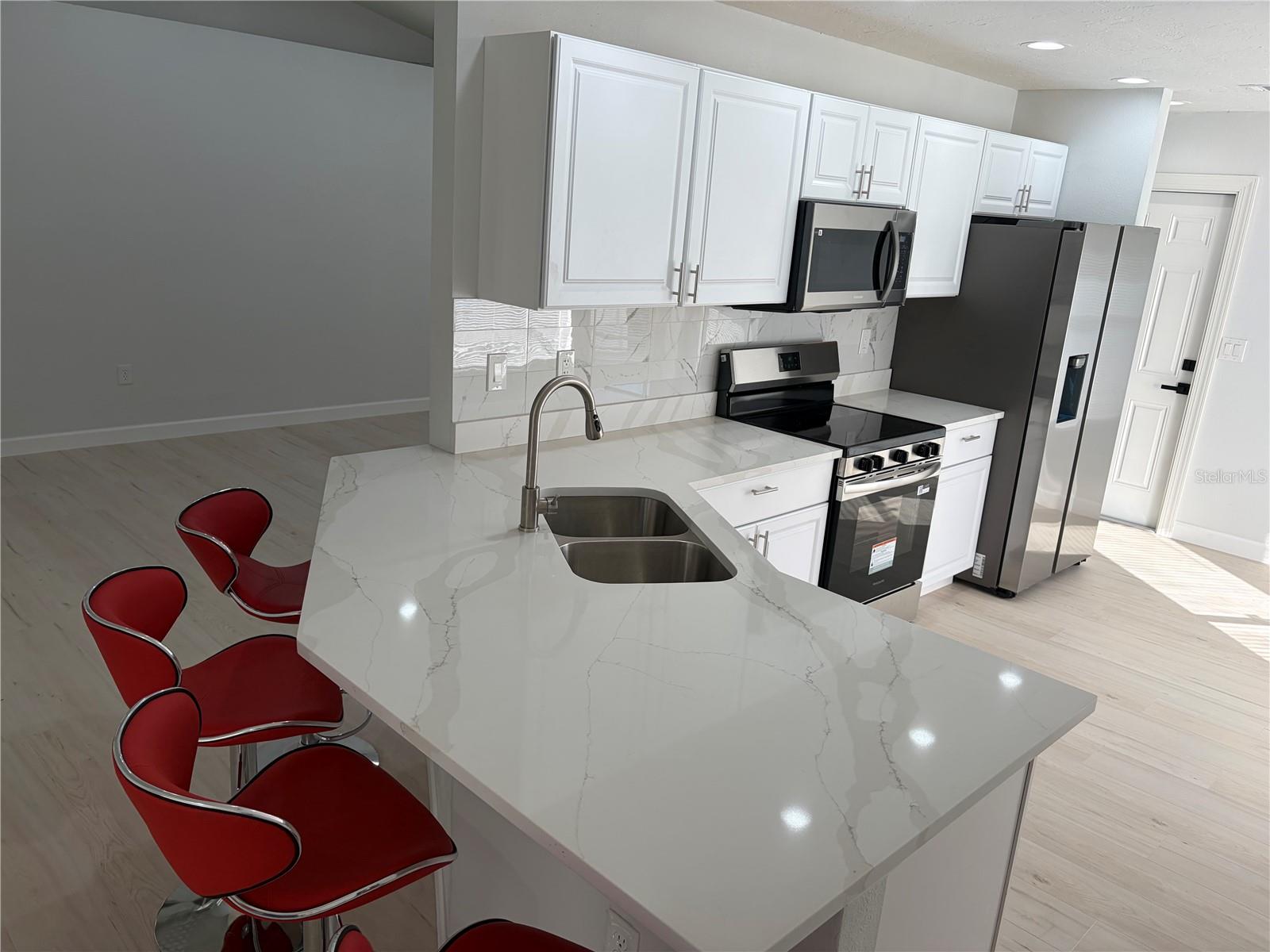 SARAPALMS - Residential