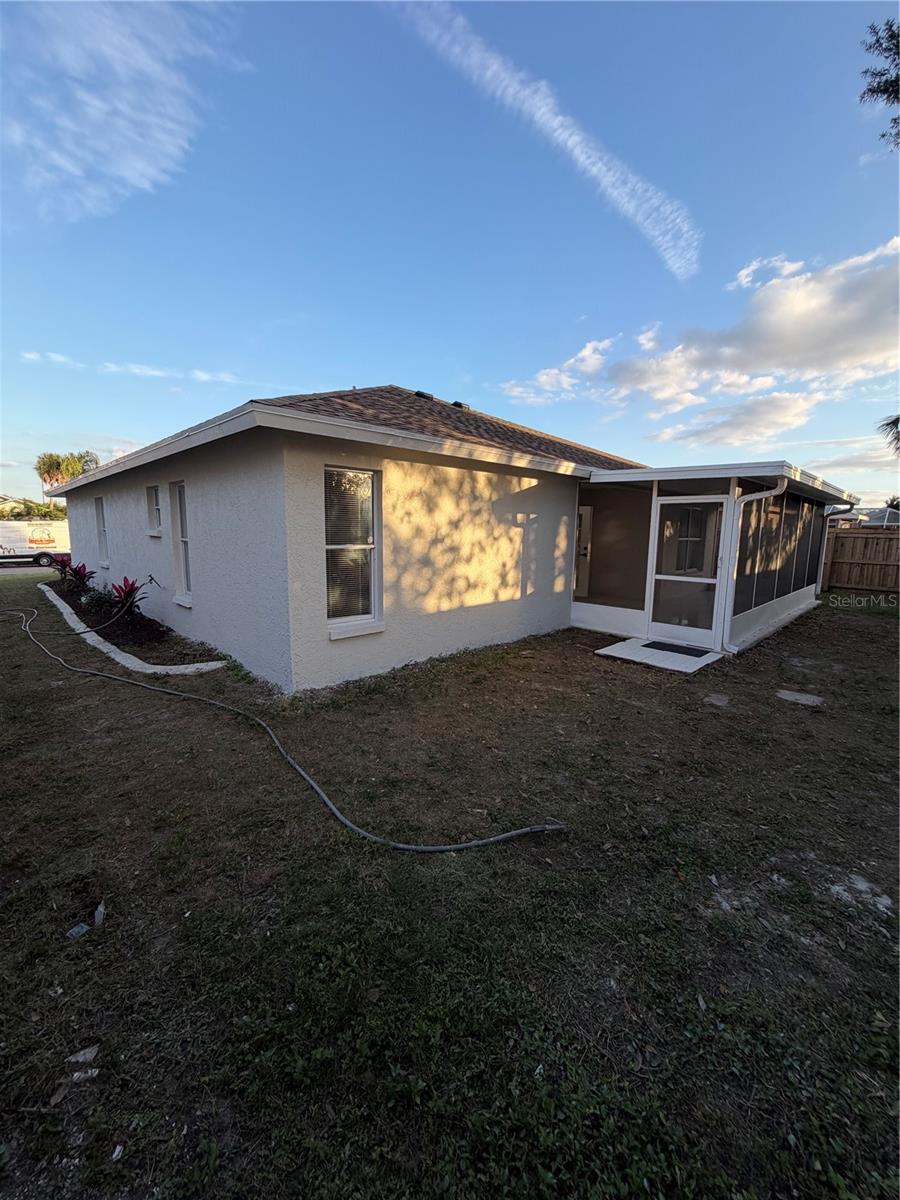 SARAPALMS - Residential