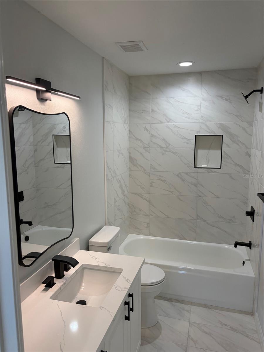 SARAPALMS - Residential