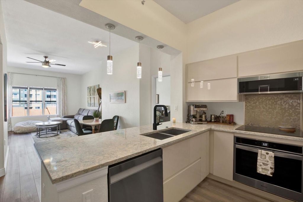 Photo of 200 4th Avenue S #417, St Petersburg, FL 33701 (MLS # TB8431758)