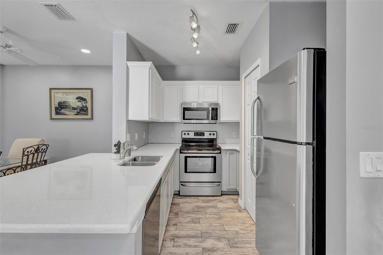 GREENBROOK WALK PH 2 OR 2113/3283 - Residential