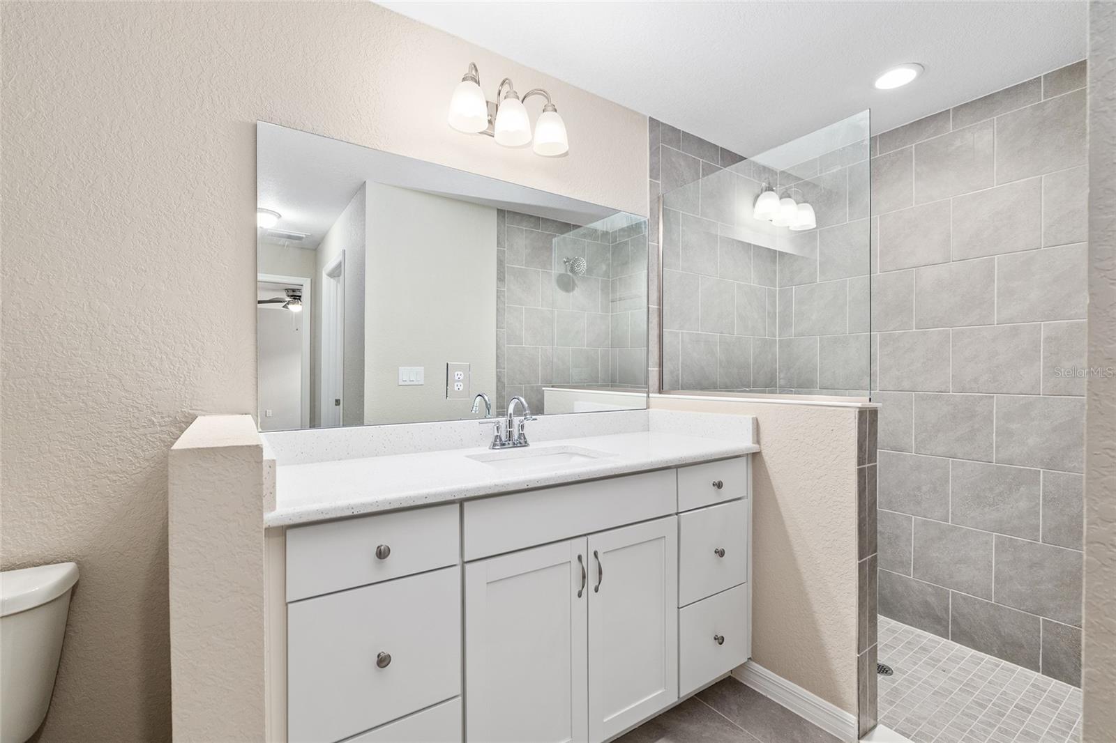 RAINBOW PARK UN 02 - Residential