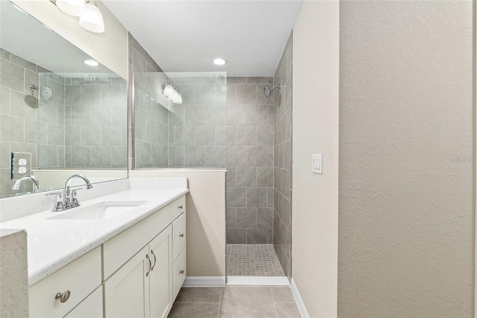 RAINBOW PARK UN 02 - Residential