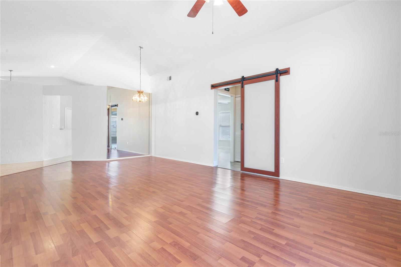 SPRING LAKE - Residential